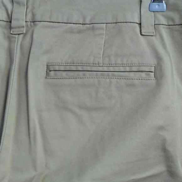 EUC Gap Ankle Khakis - Picture 4 of 7